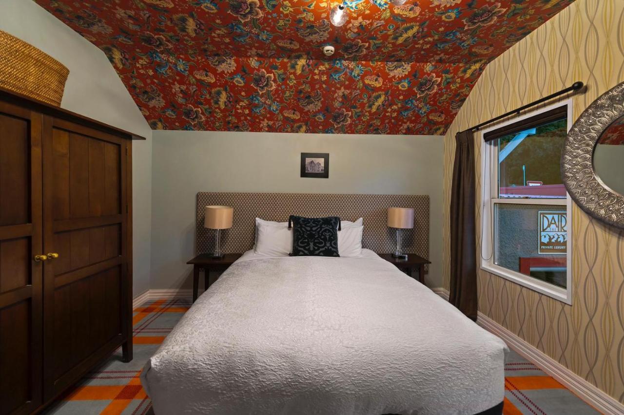 The Dairy Private Hotel By Naumi Hotels Queenstown Bagian luar foto