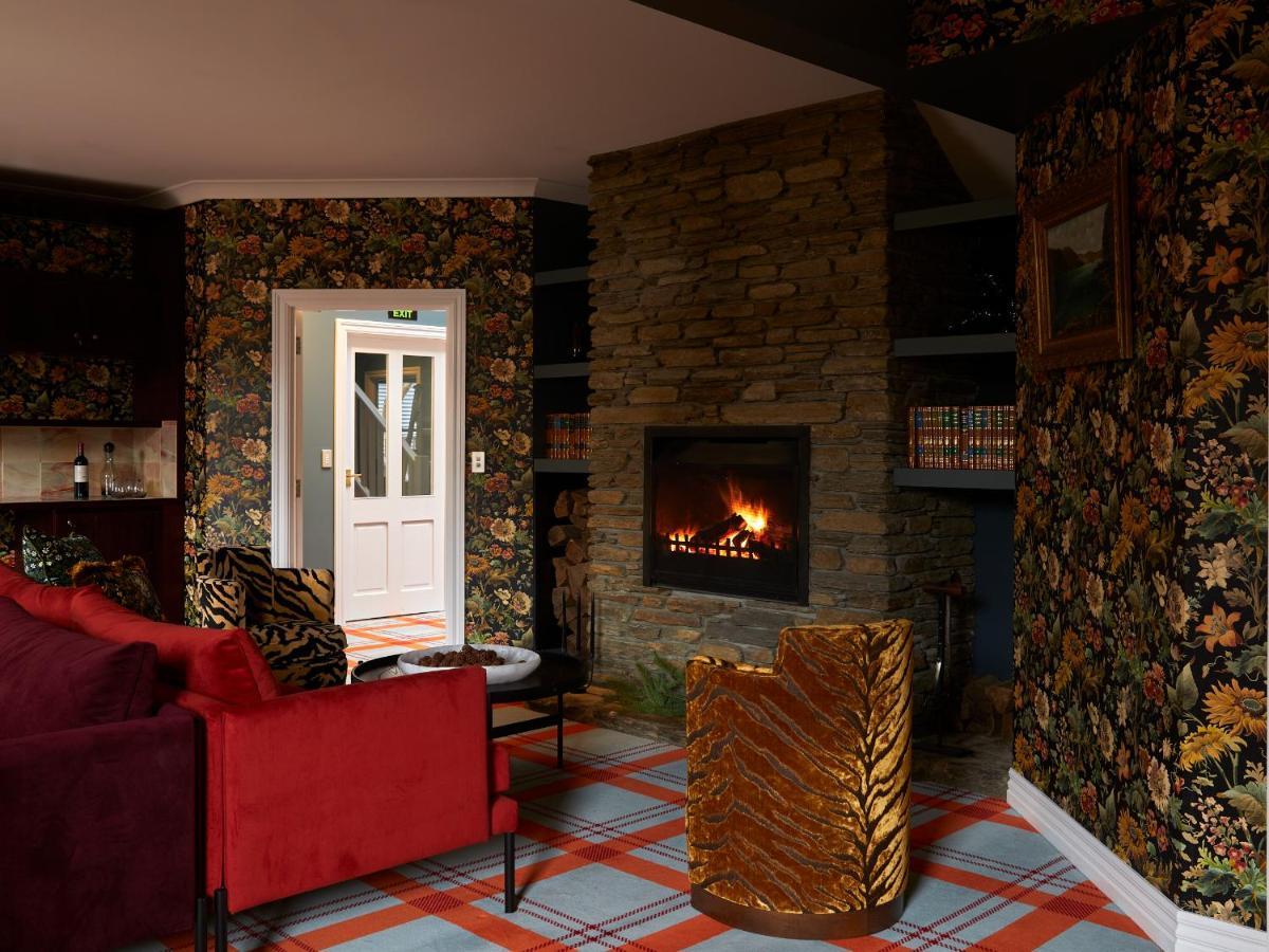 The Dairy Private Hotel By Naumi Hotels Queenstown Bagian luar foto