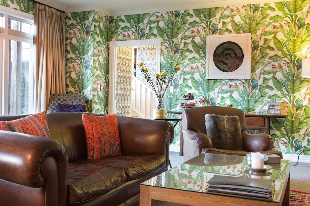 The Dairy Private Hotel By Naumi Hotels Queenstown Bagian luar foto