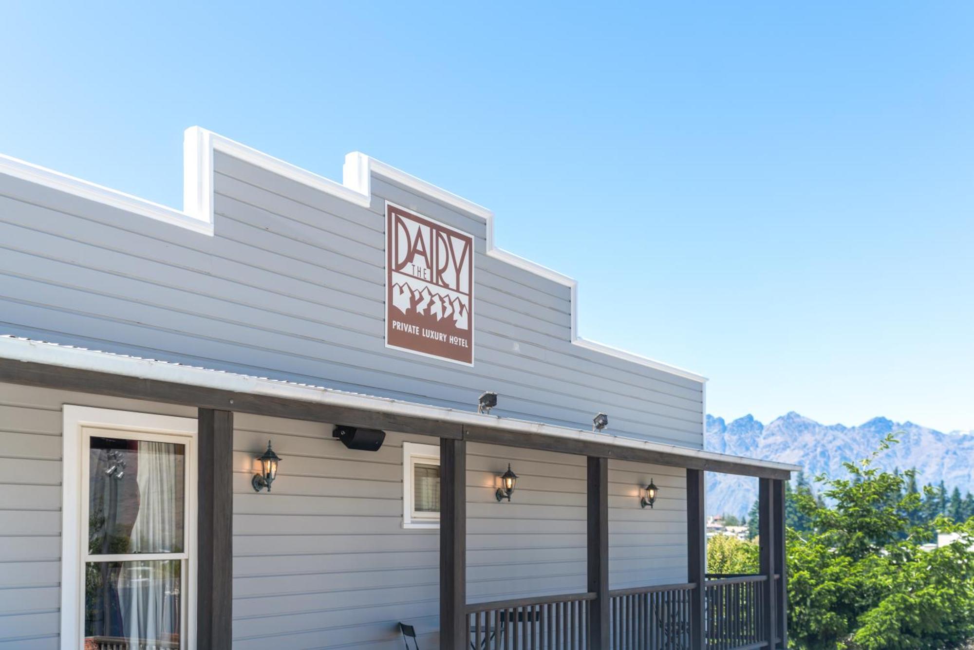 The Dairy Private Hotel By Naumi Hotels Queenstown Bagian luar foto
