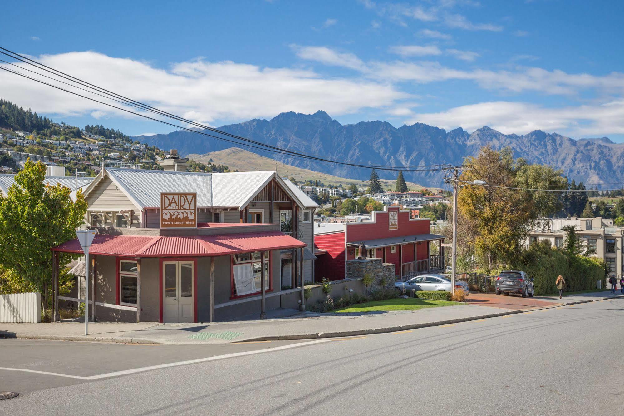 The Dairy Private Hotel By Naumi Hotels Queenstown Bagian luar foto